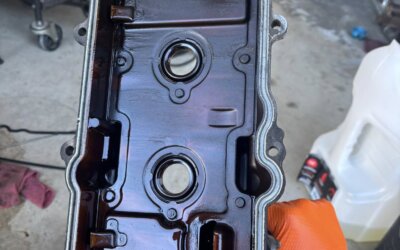 Choosing the Right Valve Cover Gasket Replacement Kit for Your Engine