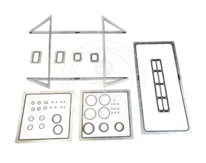 4089306 Cummins QSK60 lower oil pan gasket kit featuring reinforced steel-core elastomer for V16 industrial engine sealing