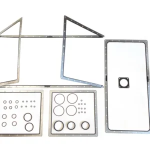 4956000 Cummins QSK60 oil pan gasket kit featuring heavy-duty steel-core elastomer seals for V16 industrial engines