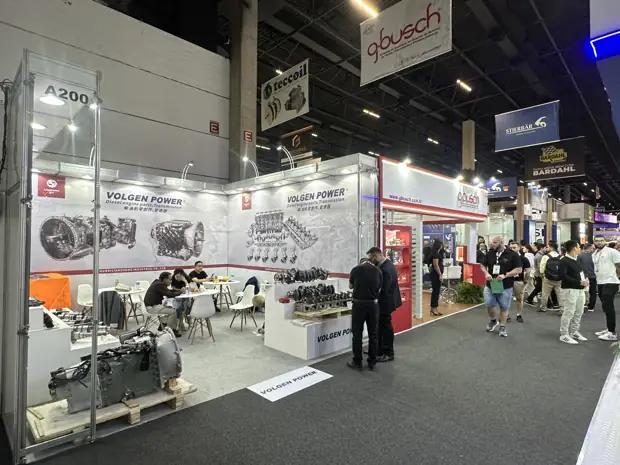 Our team's Brazil exhibition booth and visitors