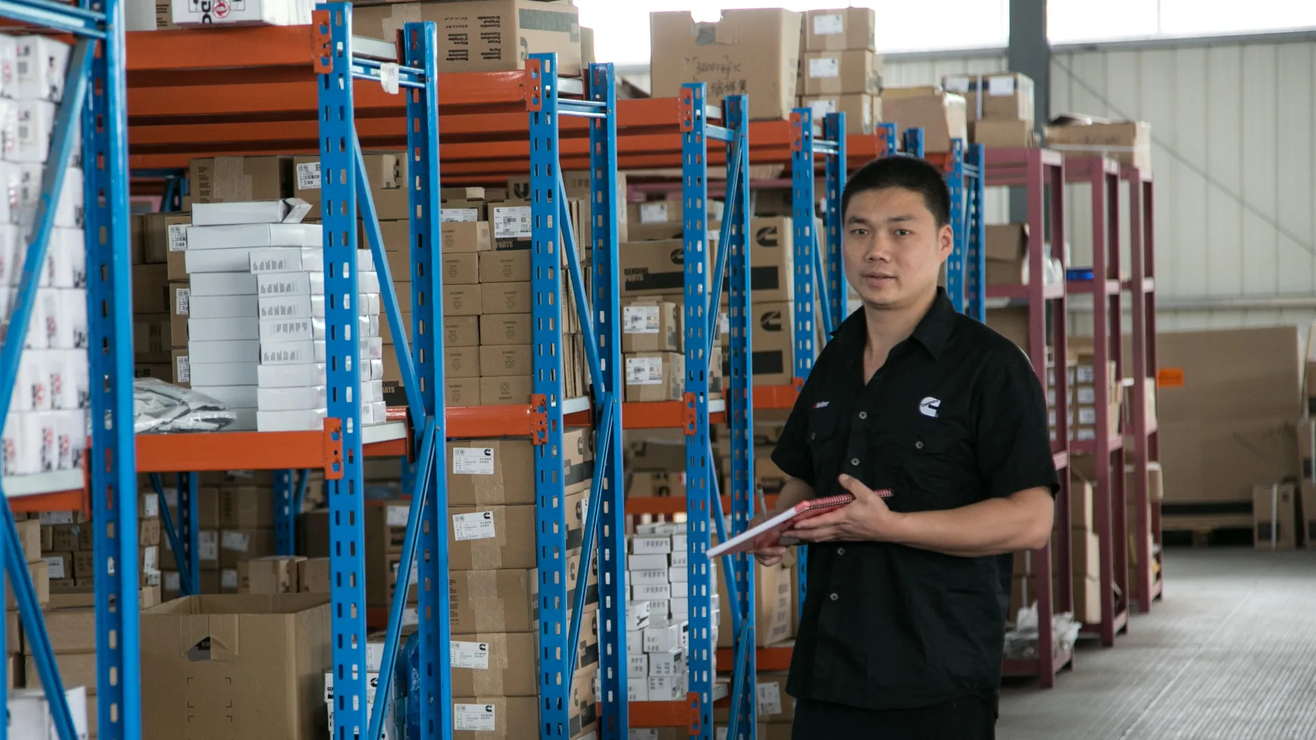 VPGASKET team member supporting parts supply